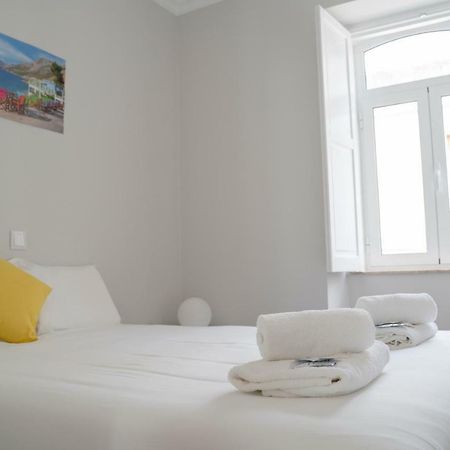 Funky Two Bedroom Saldanha Lisbon Bagian luar foto