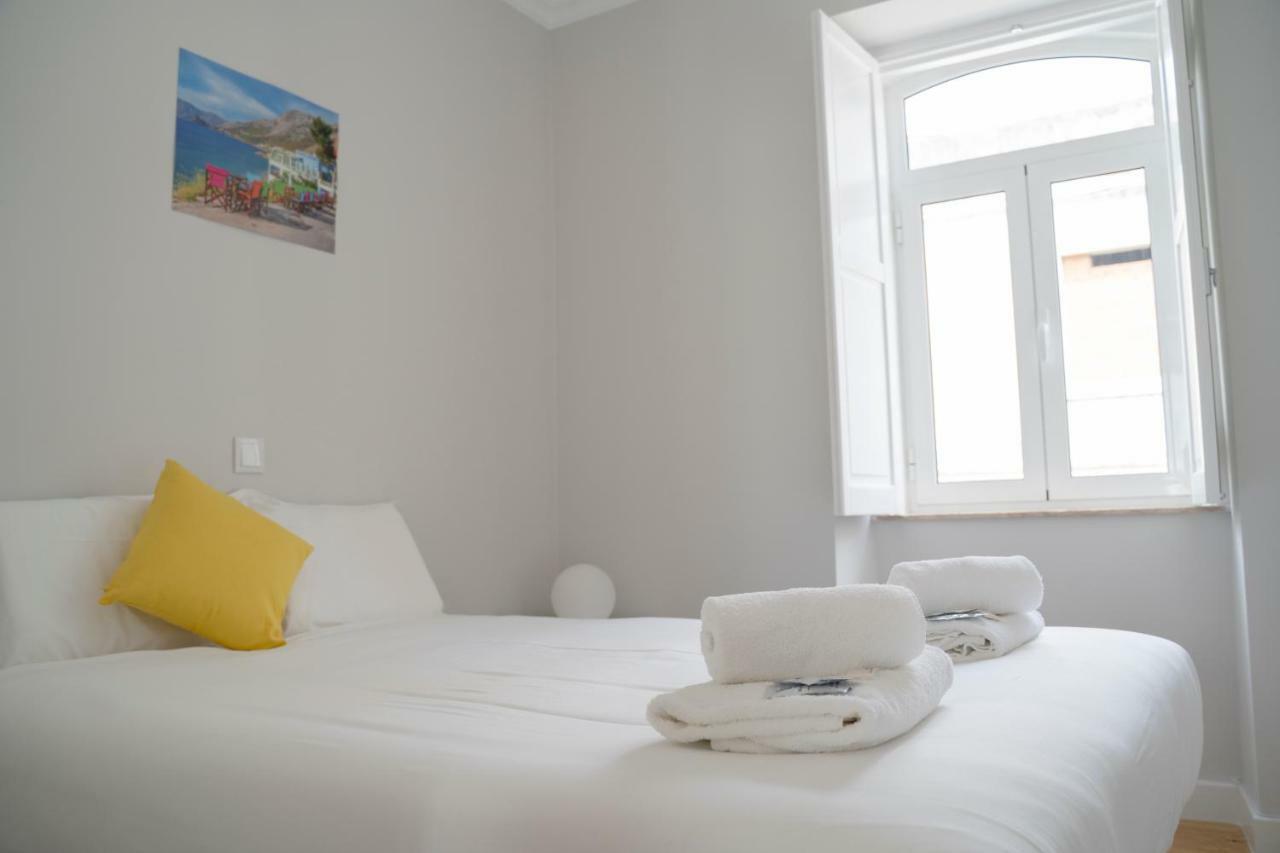 Funky Two Bedroom Saldanha Lisbon Bagian luar foto