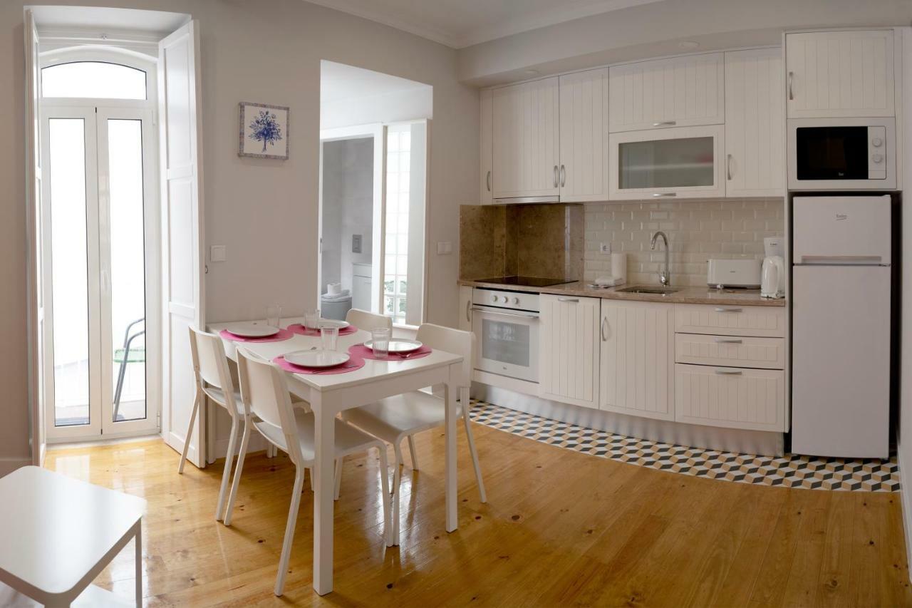 Funky Two Bedroom Saldanha Lisbon Bagian luar foto