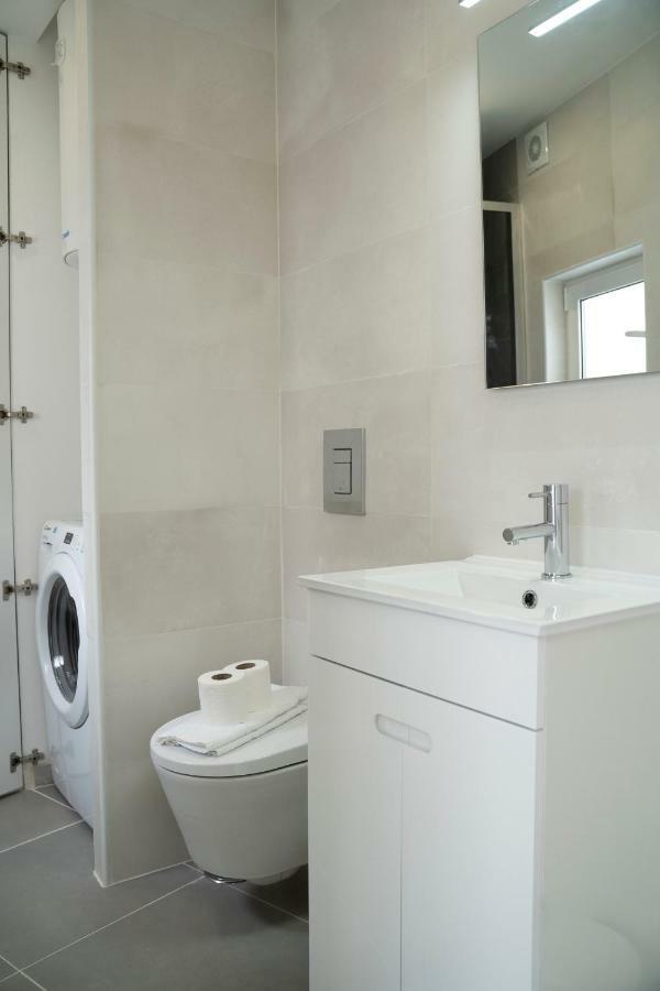 Funky Two Bedroom Saldanha Lisbon Bagian luar foto